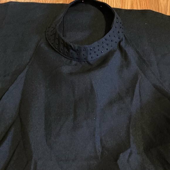 Backless Dress - Picture 5 of 5